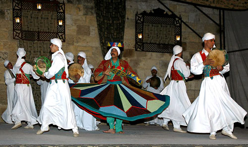 Táncoló szúfik - iszlám misztikus mozgalom